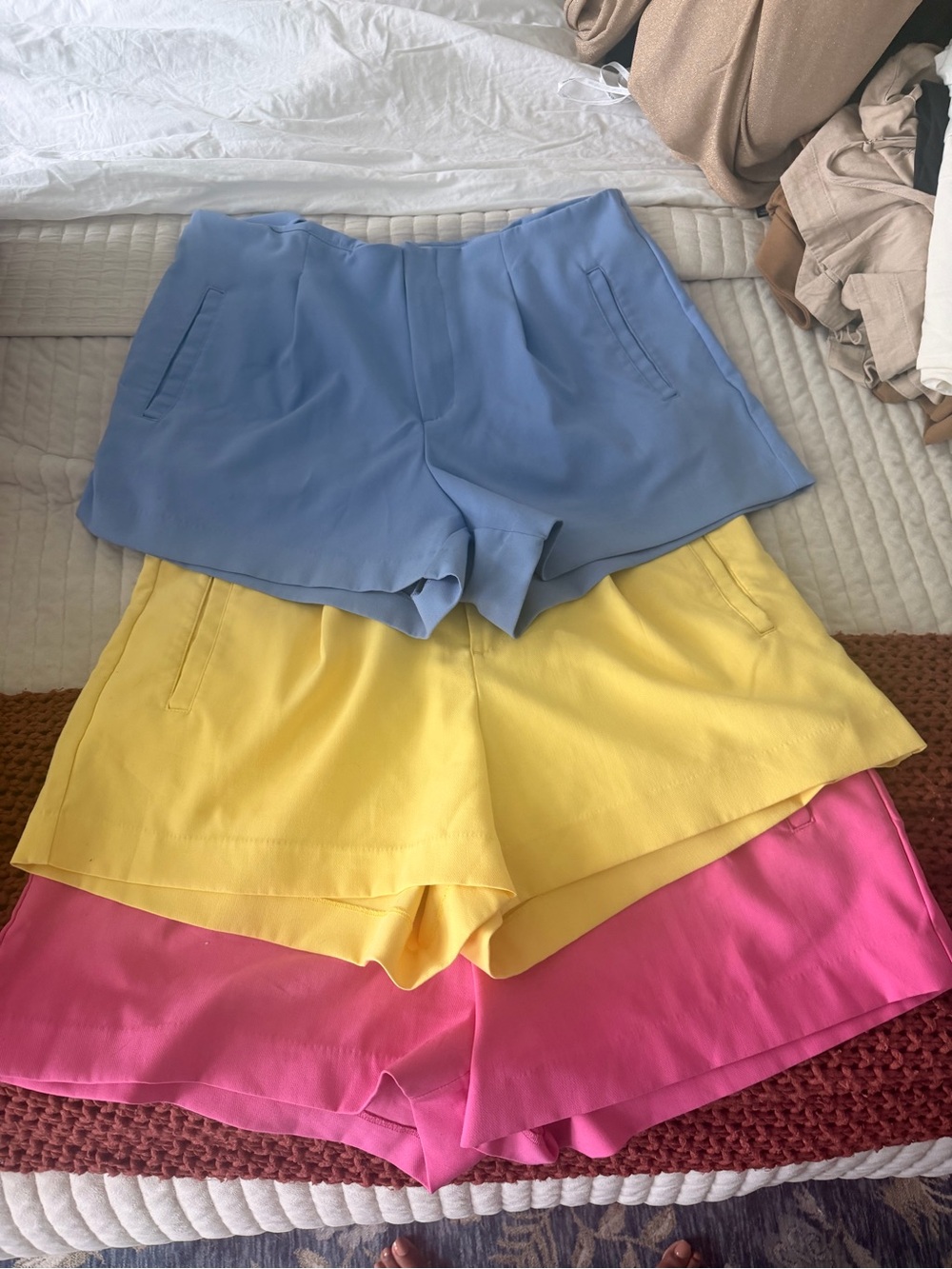 a new day High-Waist Tailored Shorts in Light Blue, Yellow, Pink